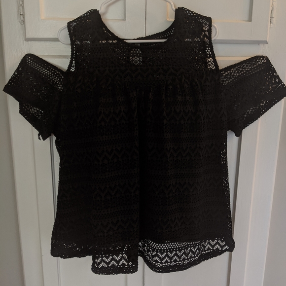 City Chic Tops - City Chic Size L Cold Shoulder Top